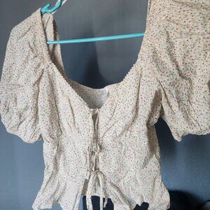 Sienna sky white floral blouse